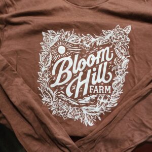 Bloom Hill Long Sleeve Tee – Chestnutimage